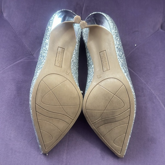 Christian Siriano Silver Heels - Picture 5 of 6